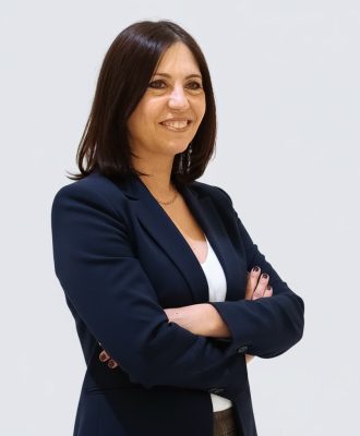 gemini-2.5-flash-image_Enhance_portrait_of_a_professional_woman_preserve_original_facial_features_and_i-3
